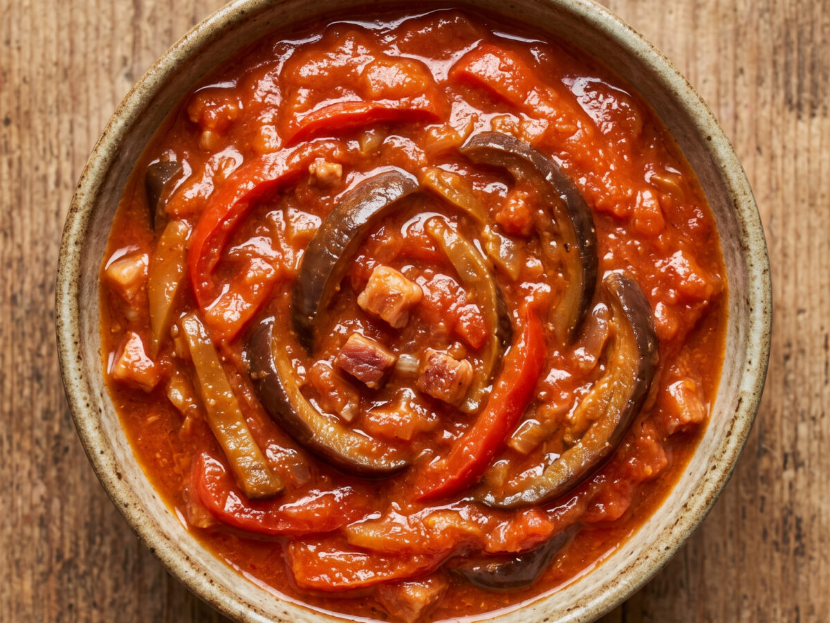 Salsa con melanzana e peperoni
