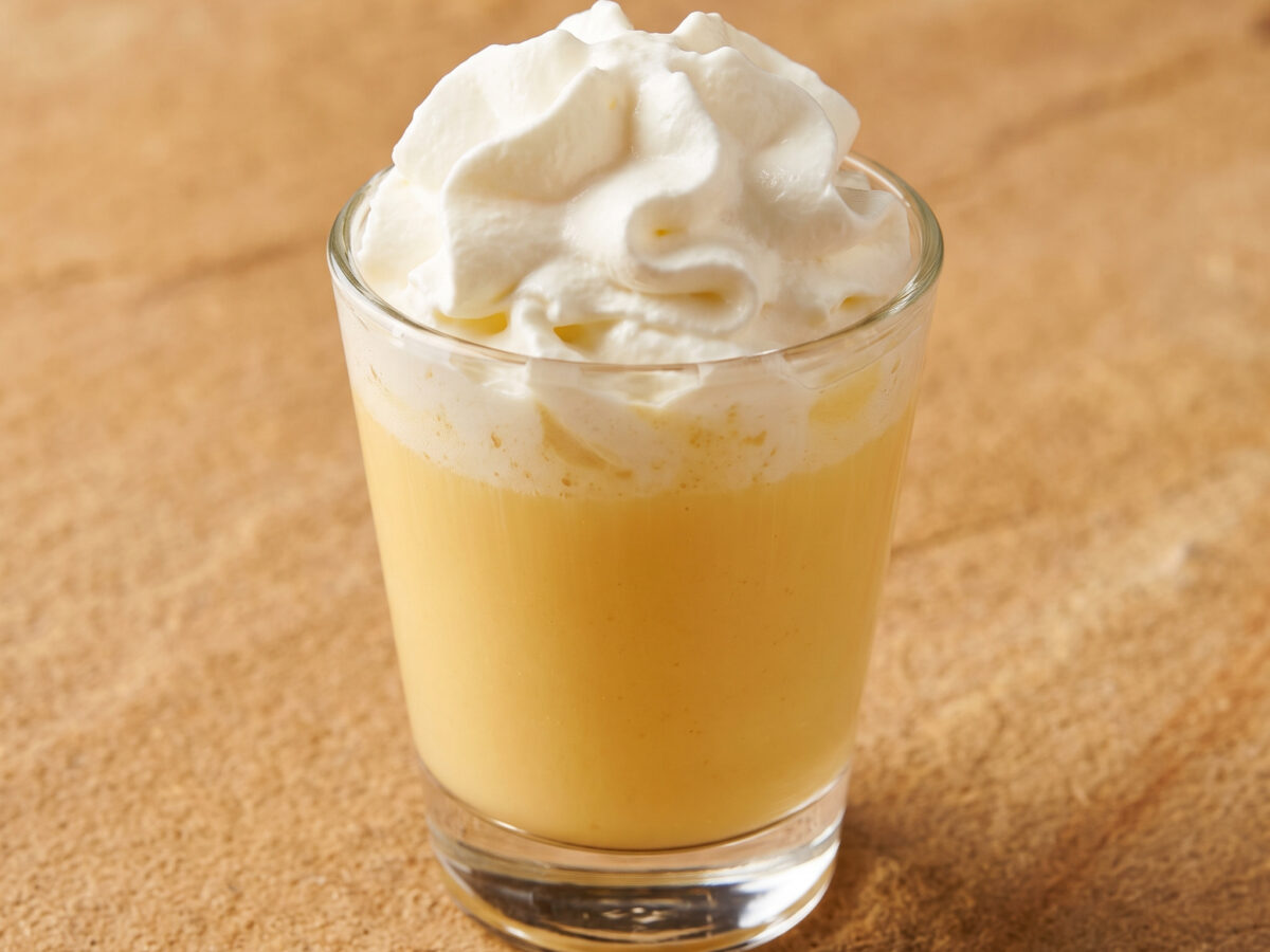 Bombardino – warmer Zabaione-Cocktail aus Trentino-Südtirol
