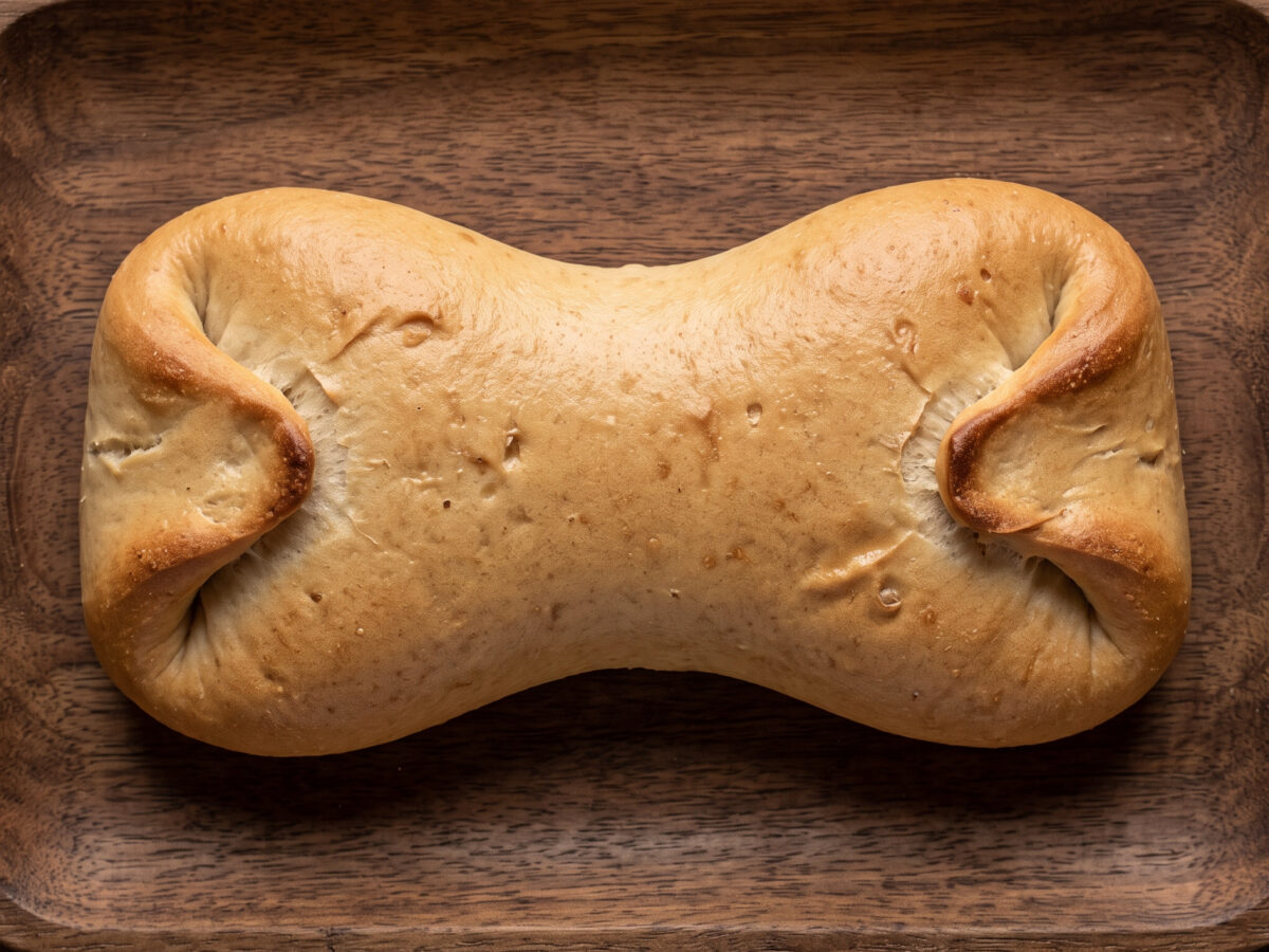 Schleifenbrot mit fester Krume