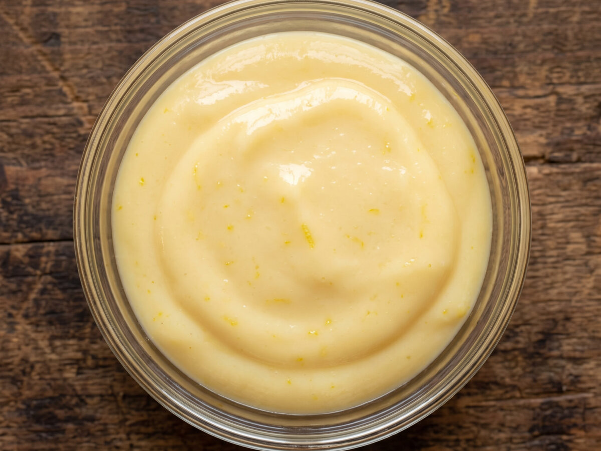 Crema pasticcera al limone – samtige Zitronencreme