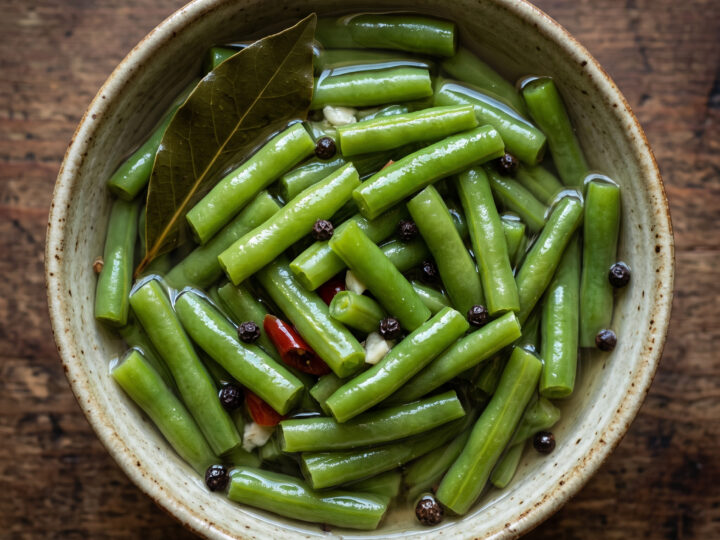 Fagiolini sottaceto in agrodolce aus Sardinien