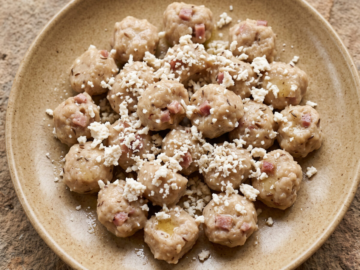 Gnocchi di Sauris: herzhafte Brotnocken aus Friaul