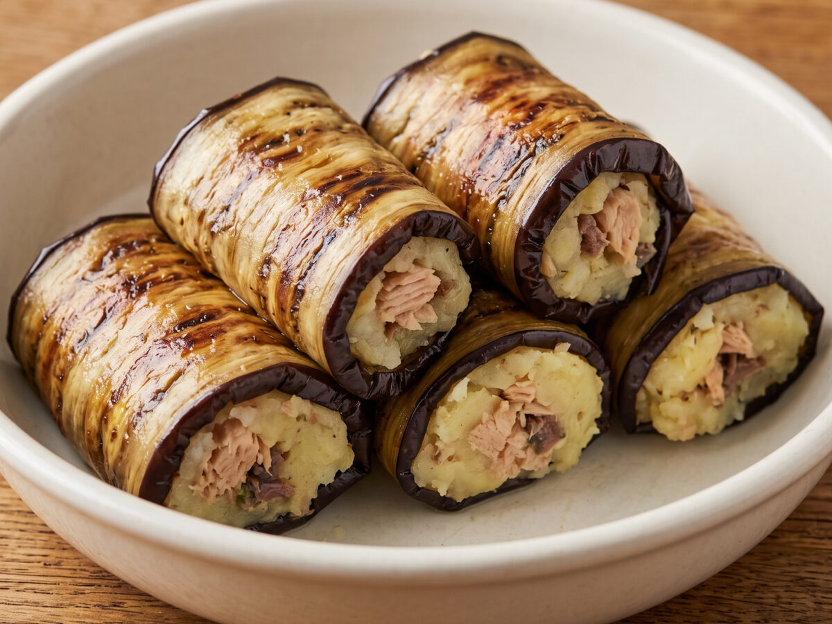 Involtini di melanzane mit Kartoffel-Tunfisch-Füllung