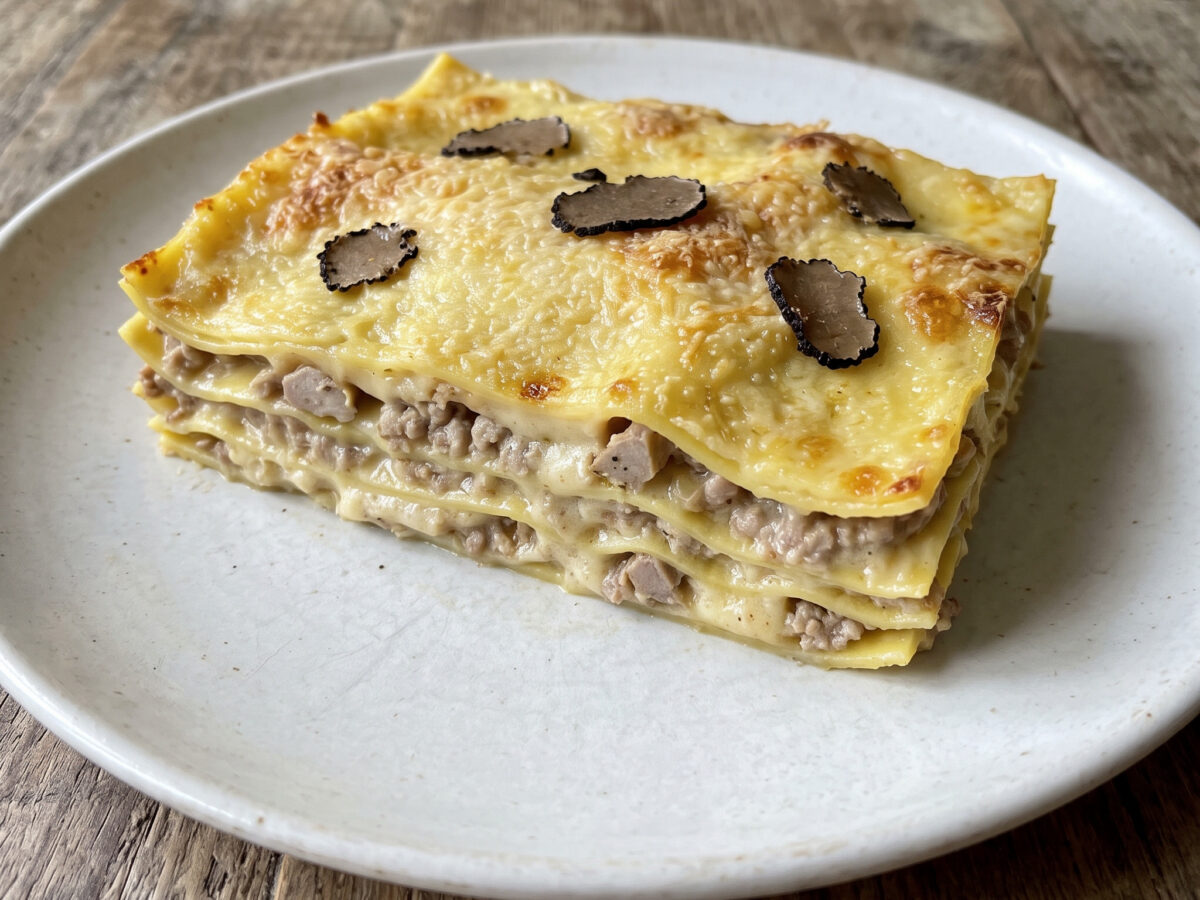 Lasagne all’ascolana mit weißem Trüffel