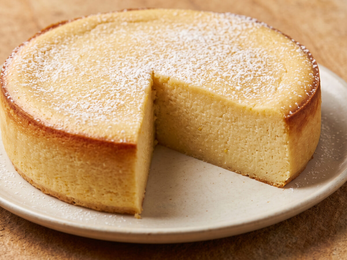 Migliaccio napoletano: cremiger Kuchen aus Kampanien