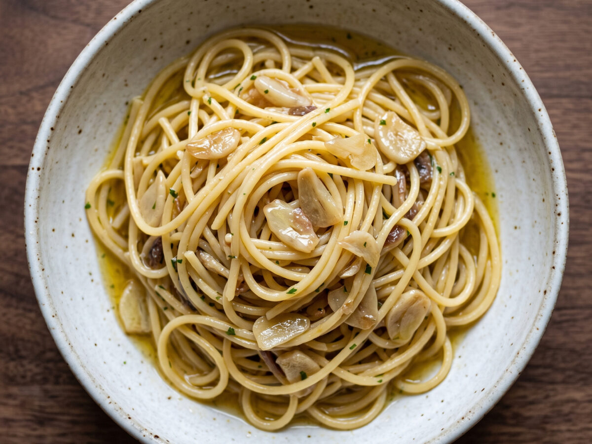 Pasta alla bagna càuda: kräftige Sauce aus dem Piemont