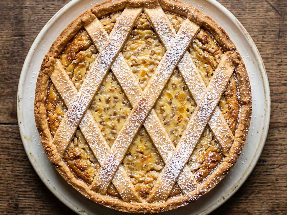 Pastiera Napoletana: Ricotta, Weizen und Orangenblüte