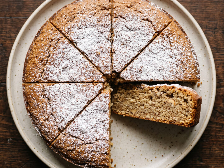 Piemontesischer Haselnusskuchen aus den Langhe