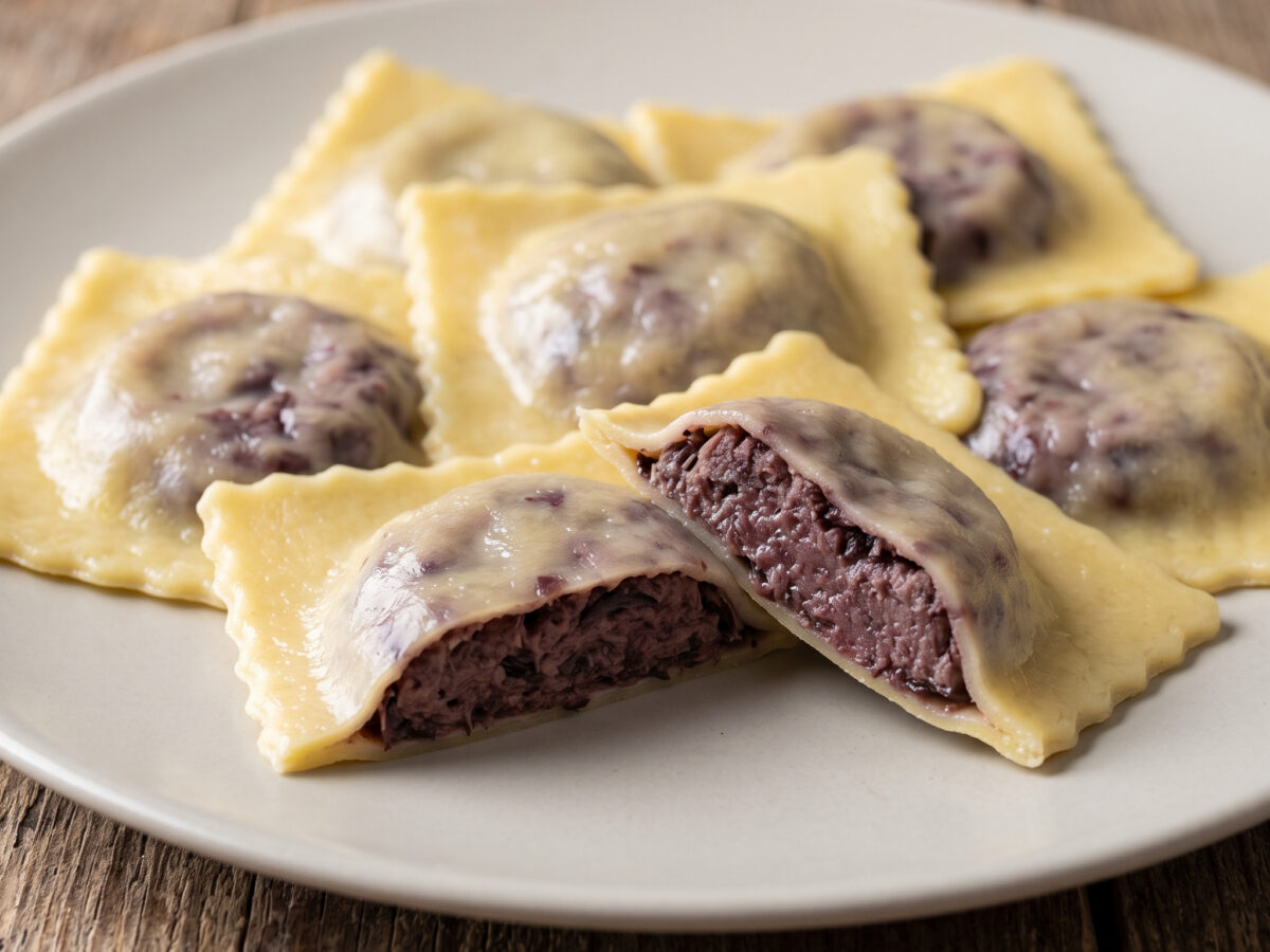 Ravioli di radicchio rosso aus Venetien