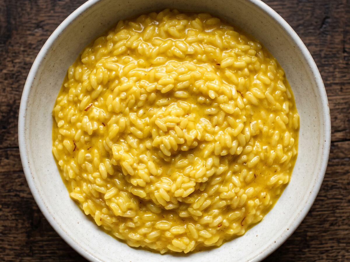 Risotto alla milanese: Mailands goldener Klassiker