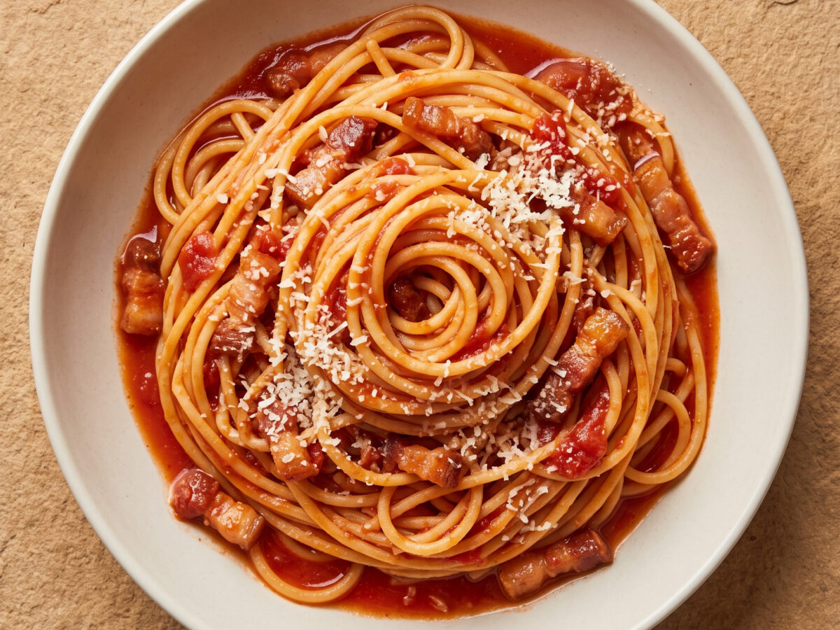 Tomate trifft Guanciale
