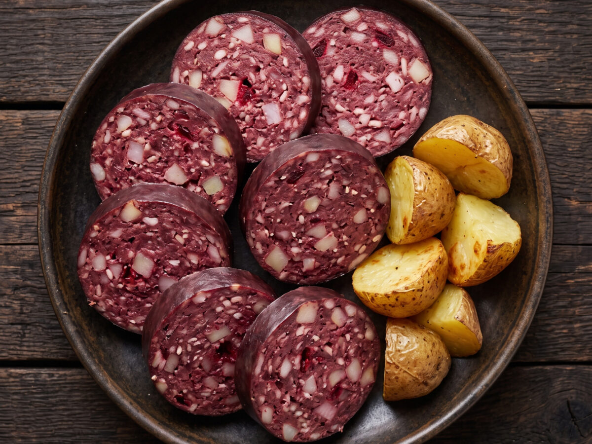 Boudin mit Ofenkartoffeln aus dem Aostatal