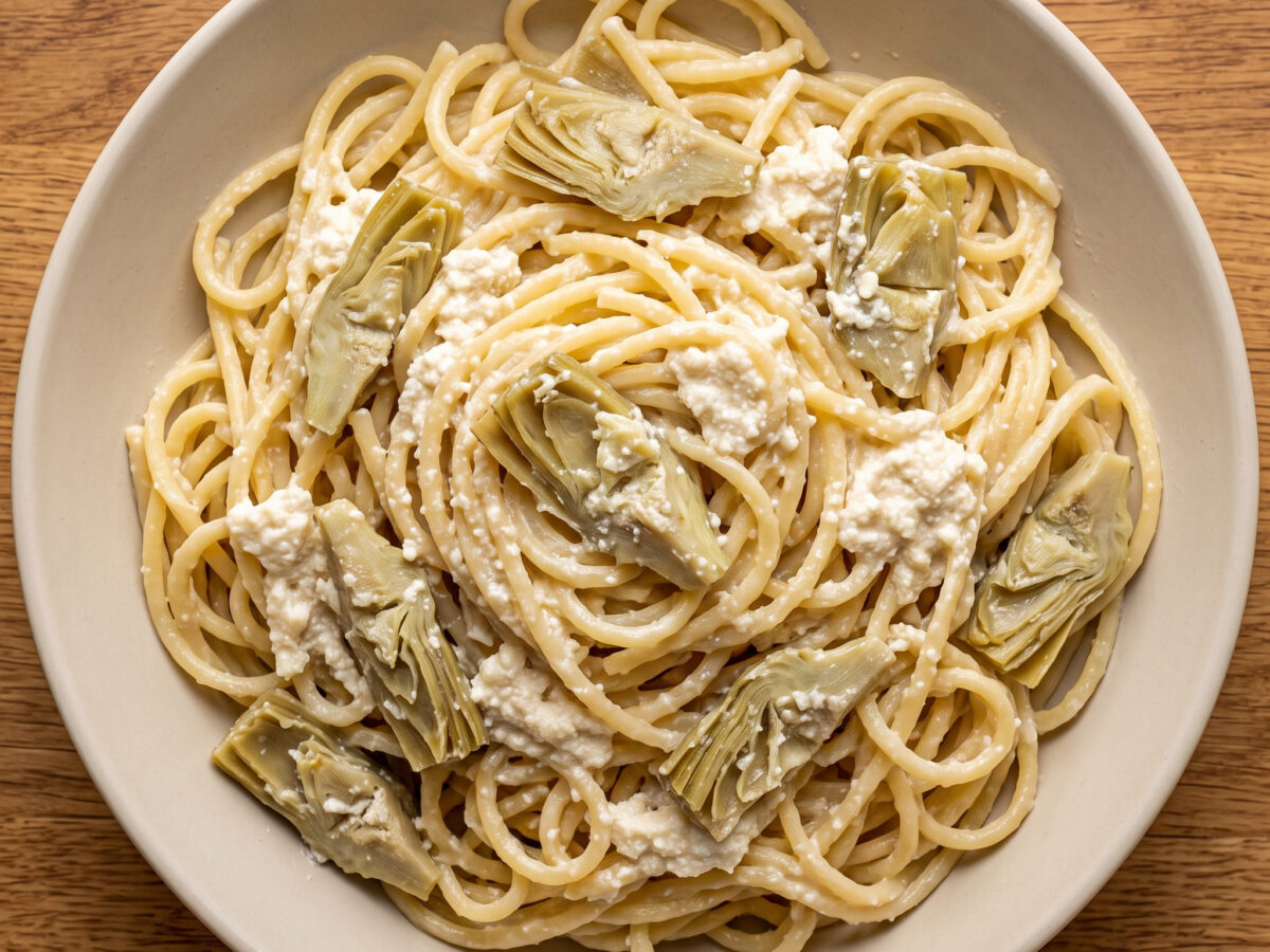 Pasta con carciofi e ricotta