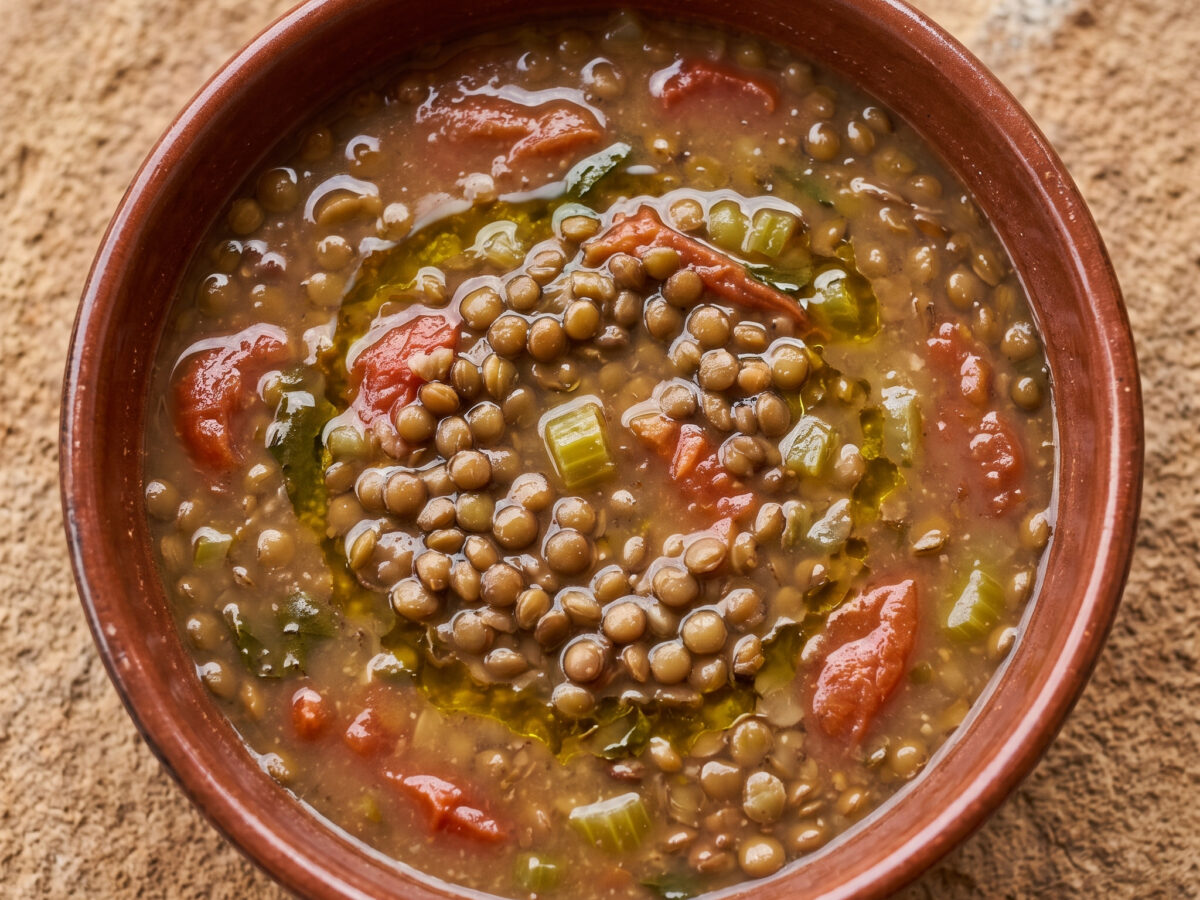 Zuppa di lenticchie alla Ventotenese aus dem Latium